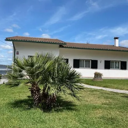 Casa Gorjao * אנאדיה